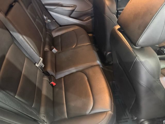 Used 2018 Chevrolet Cruze Premier FWD image 32