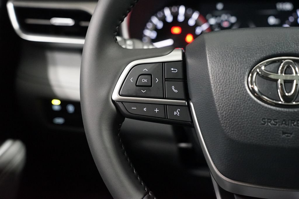 New 2026 Toyota Highlander XLE AWD/4WD image 14