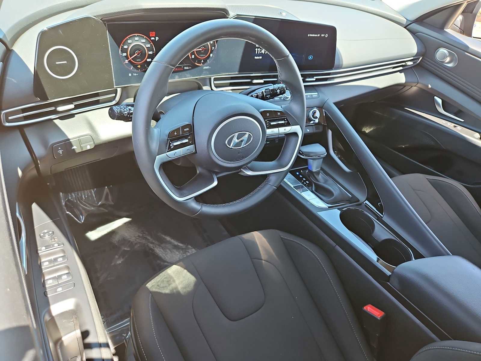 Certified 2023 Hyundai Elantra SEL w/ Convenience Package FWD image 10