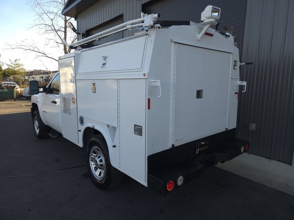 Used 2012 Chevrolet Silverado 3500 W/T RWD image 3