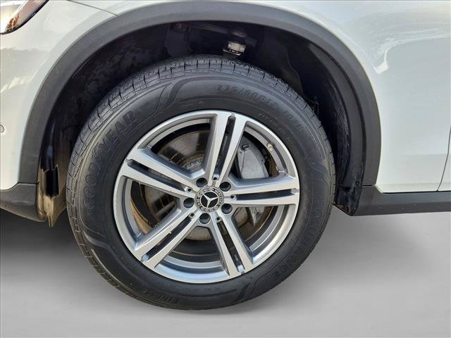 Used 2022 Mercedes-Benz GLC 300 image 23
