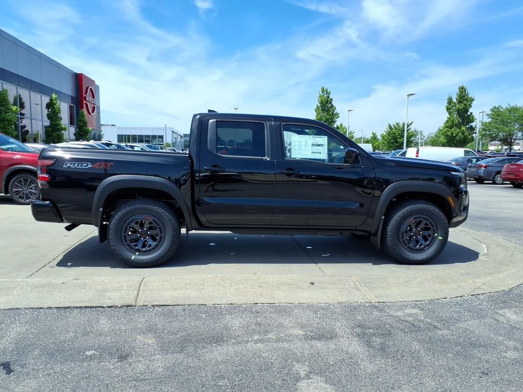New 2026 Nissan Frontier PRO-4X w/ Pro Premium Package AWD/4WD image 8