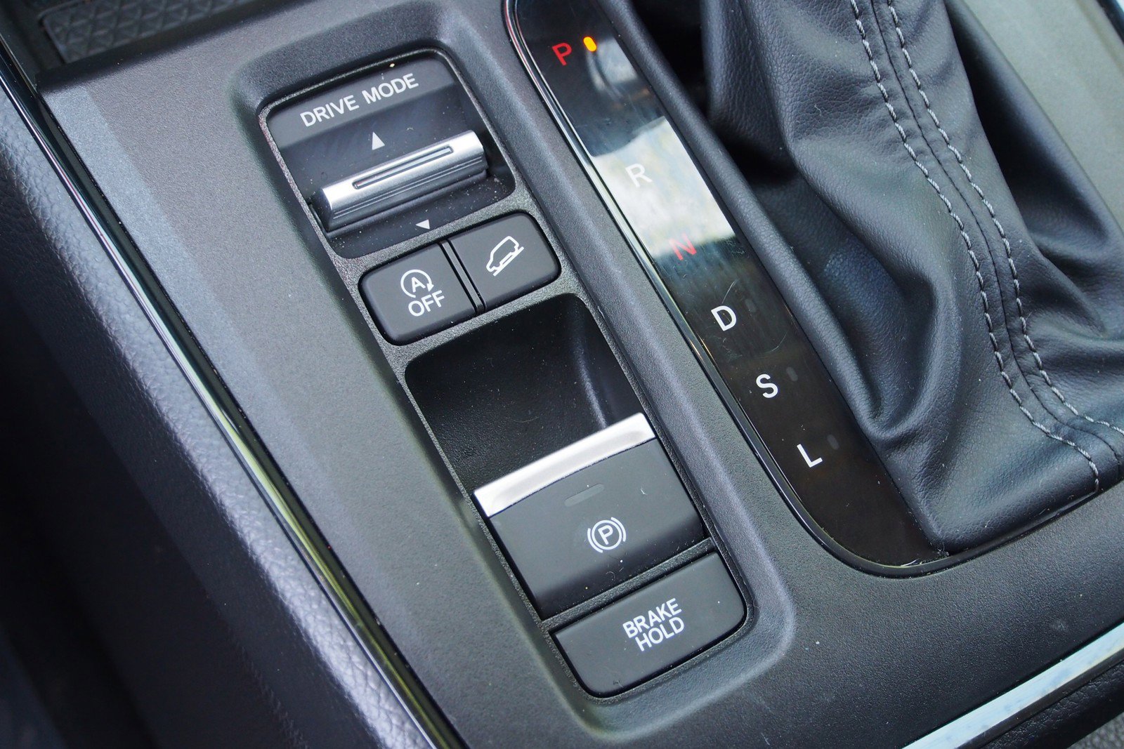 Used 2023 Honda CR-V EX-L image 25