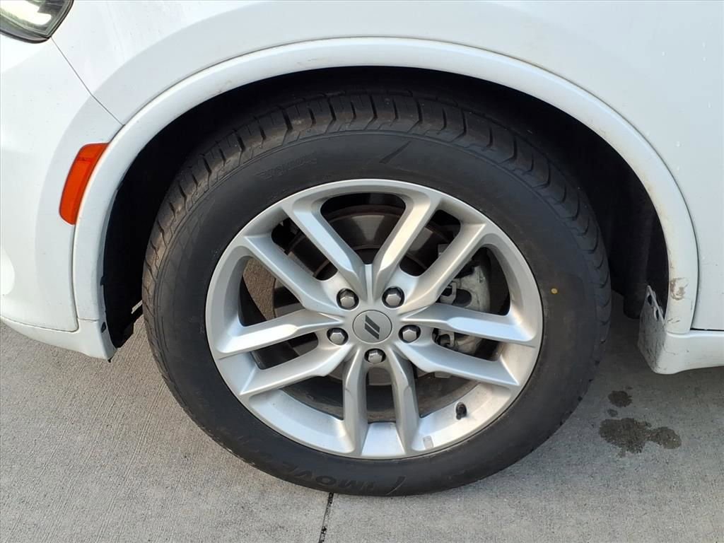 Used 2024 Dodge Durango GT RWD image 10