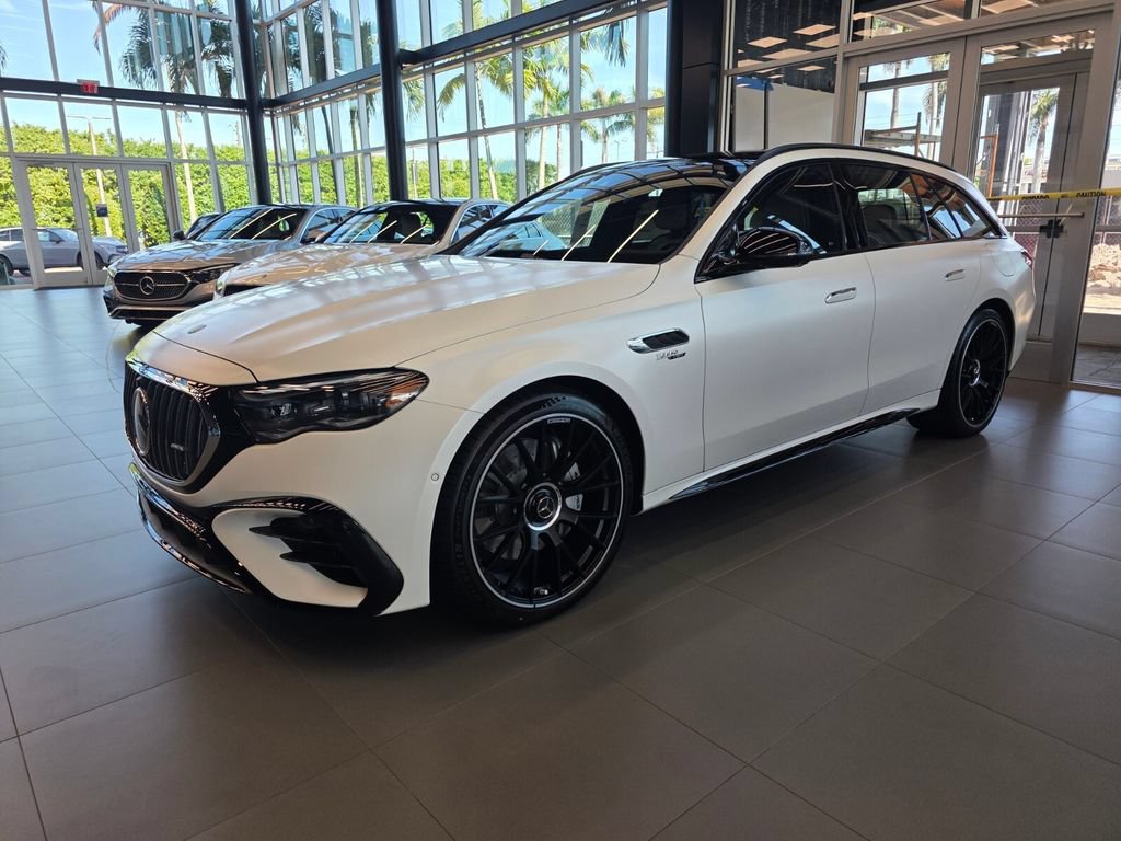 New 2026 Mercedes-Benz E 53 AMG e 4MATIC Wagon image 3