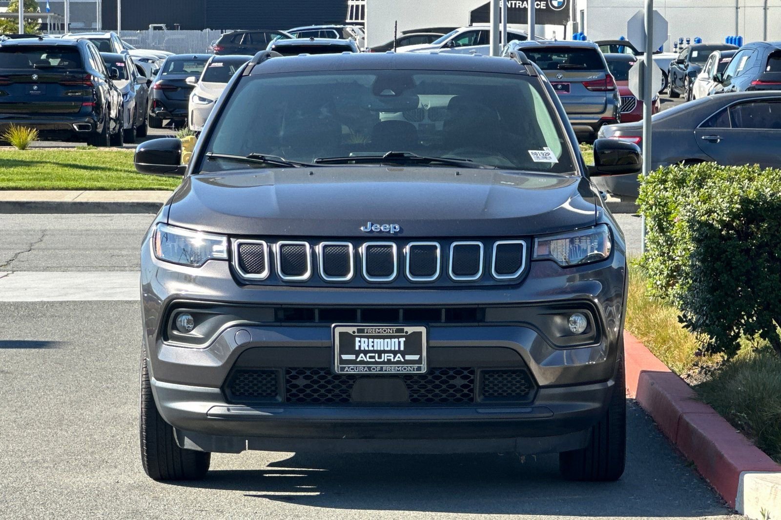 Used 2022 Jeep Compass Latitude w/ Convenience Group image 9