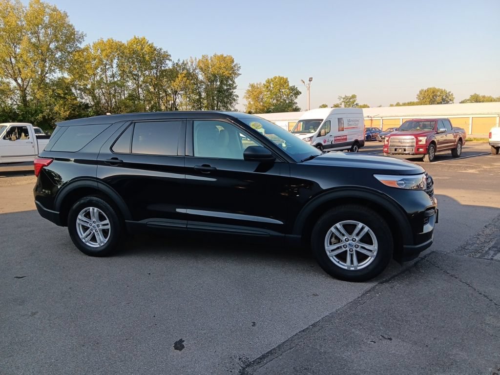Used 2023 Ford Explorer 4WD image 4