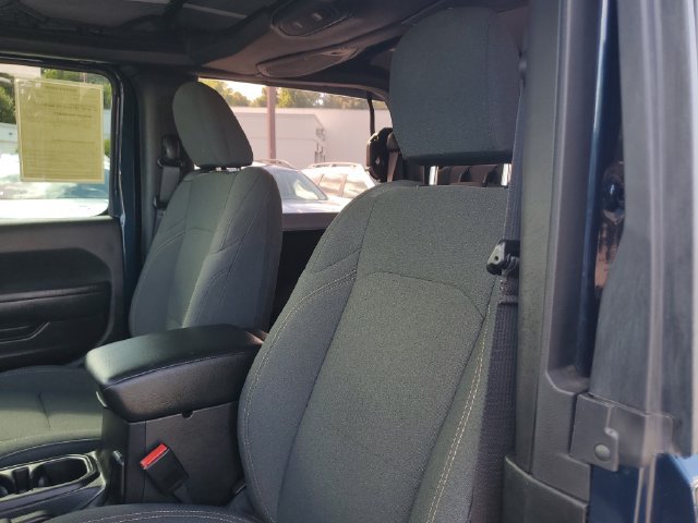 Certified 2025 Jeep Wrangler Sport AWD/4WD image 15