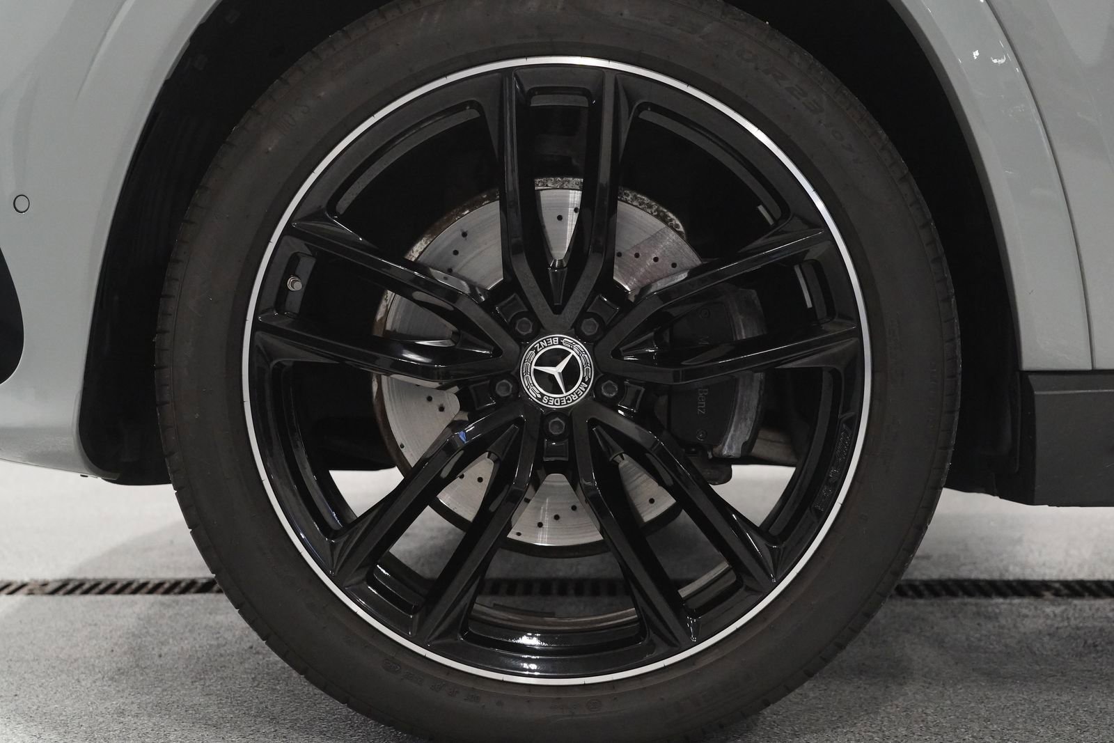 Certified 2024 Mercedes-Benz GLS 580 4MATIC image 10