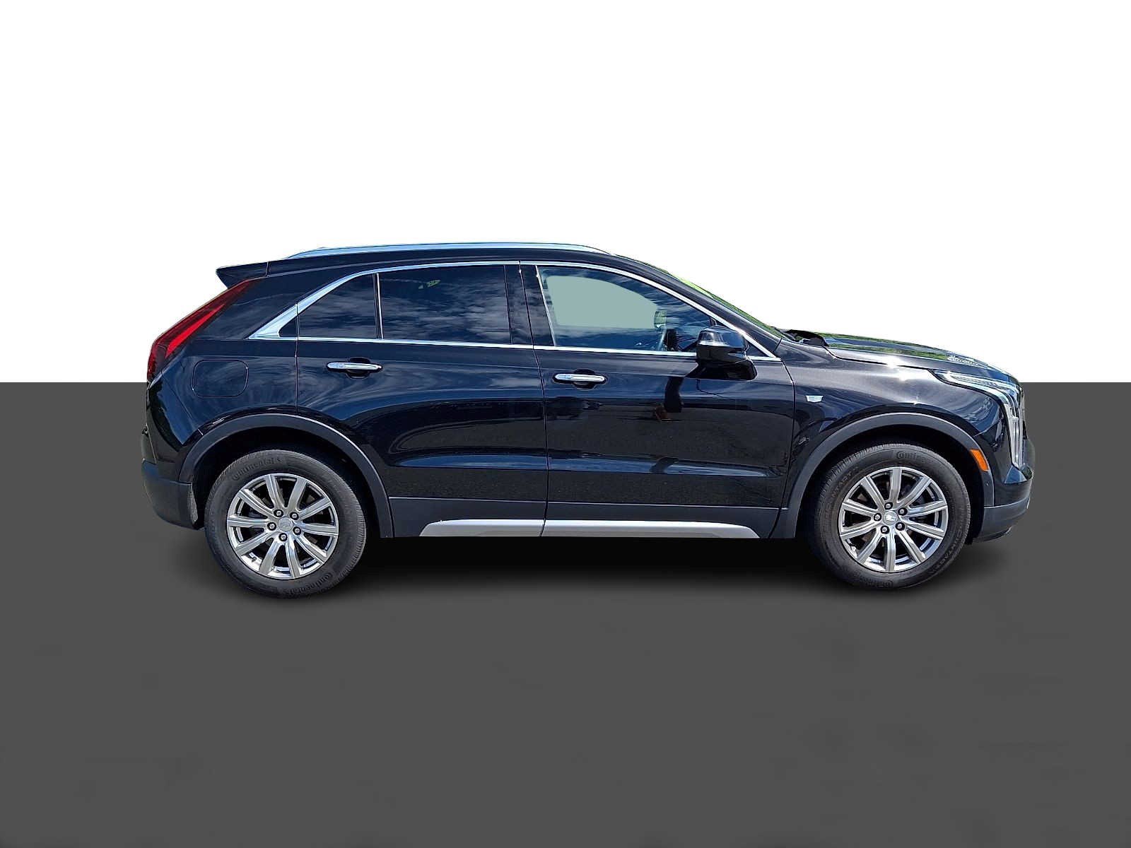 Certified 2023 Cadillac XT4 Premium Luxury AWD/4WD image 6