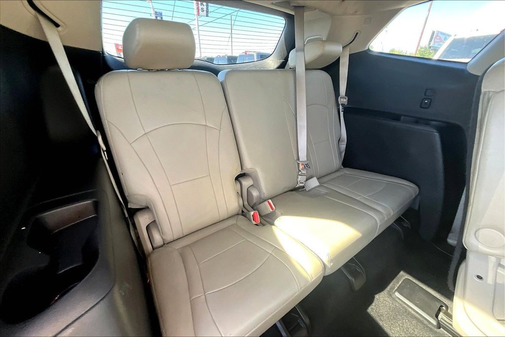 Used 2018 Buick Enclave Premium FWD image 30