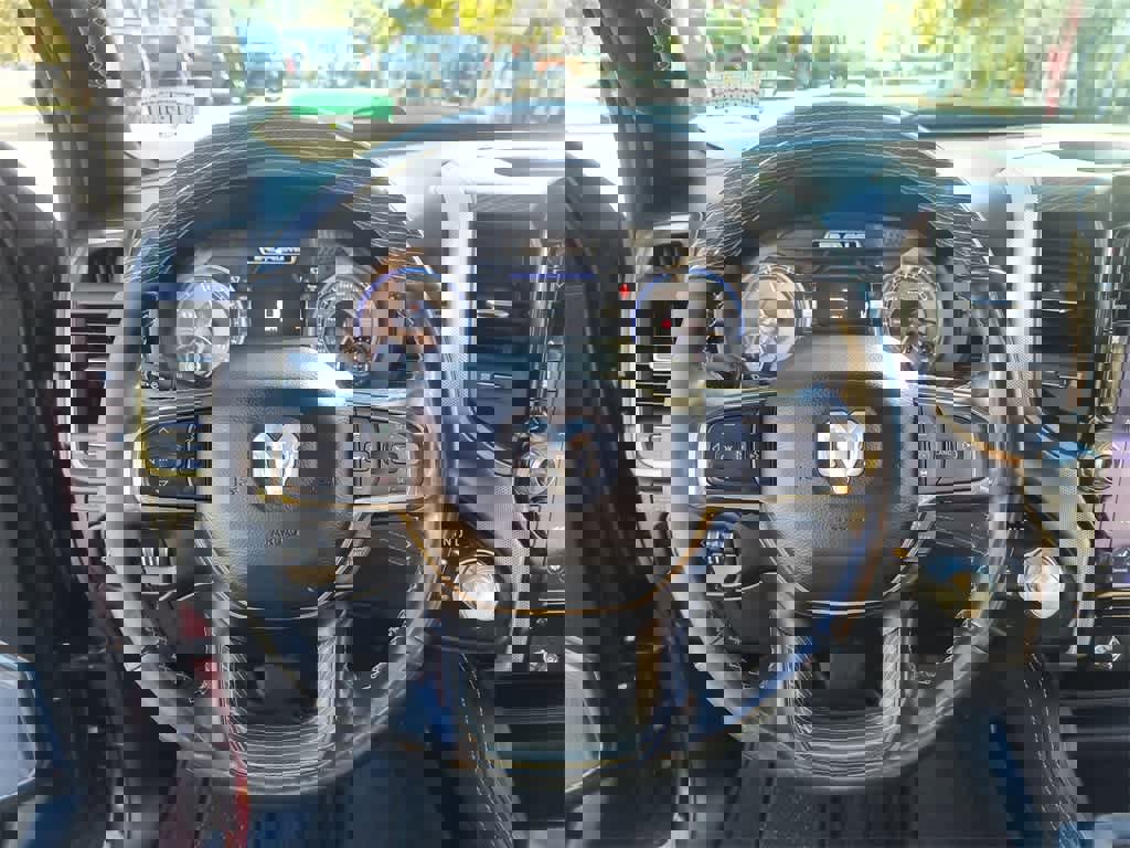 Used 2020 RAM 1500 Limited image 14