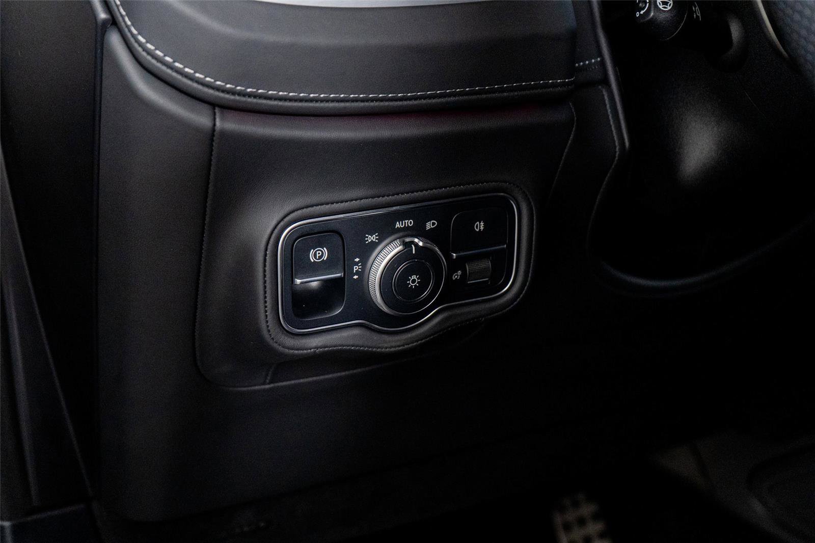Used 2025 Mercedes-Benz G 63 AMG 4MATIC image 46