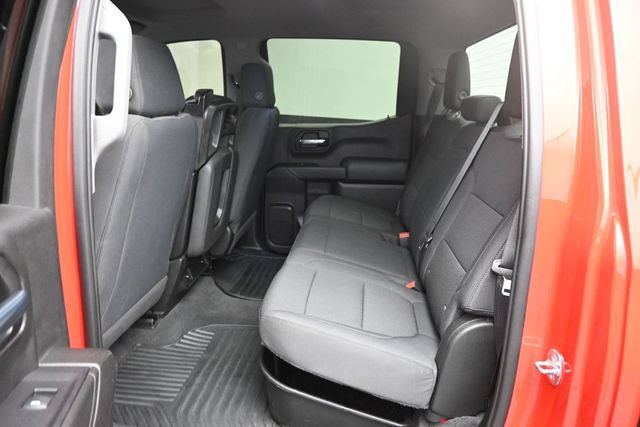 Used 2020 Chevrolet Silverado 1500 Custom w/ Custom Value Package AWD/4WD image 13