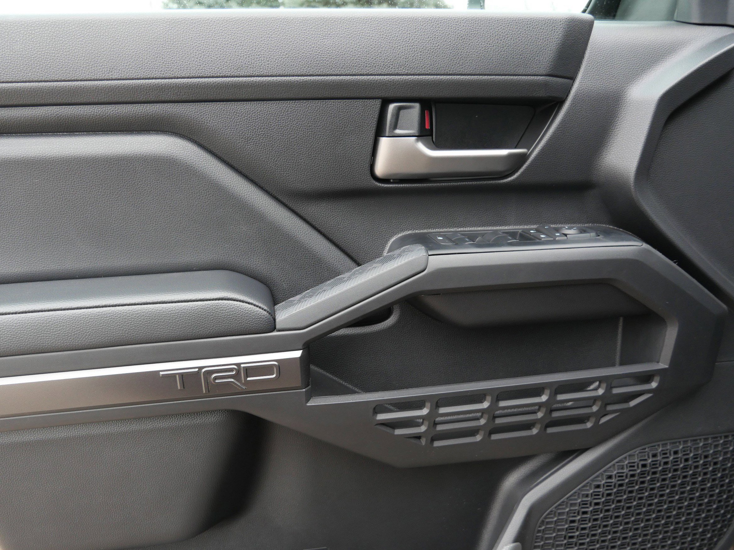 New 2026 Toyota Tacoma TRD Off-Road AWD/4WD image 6