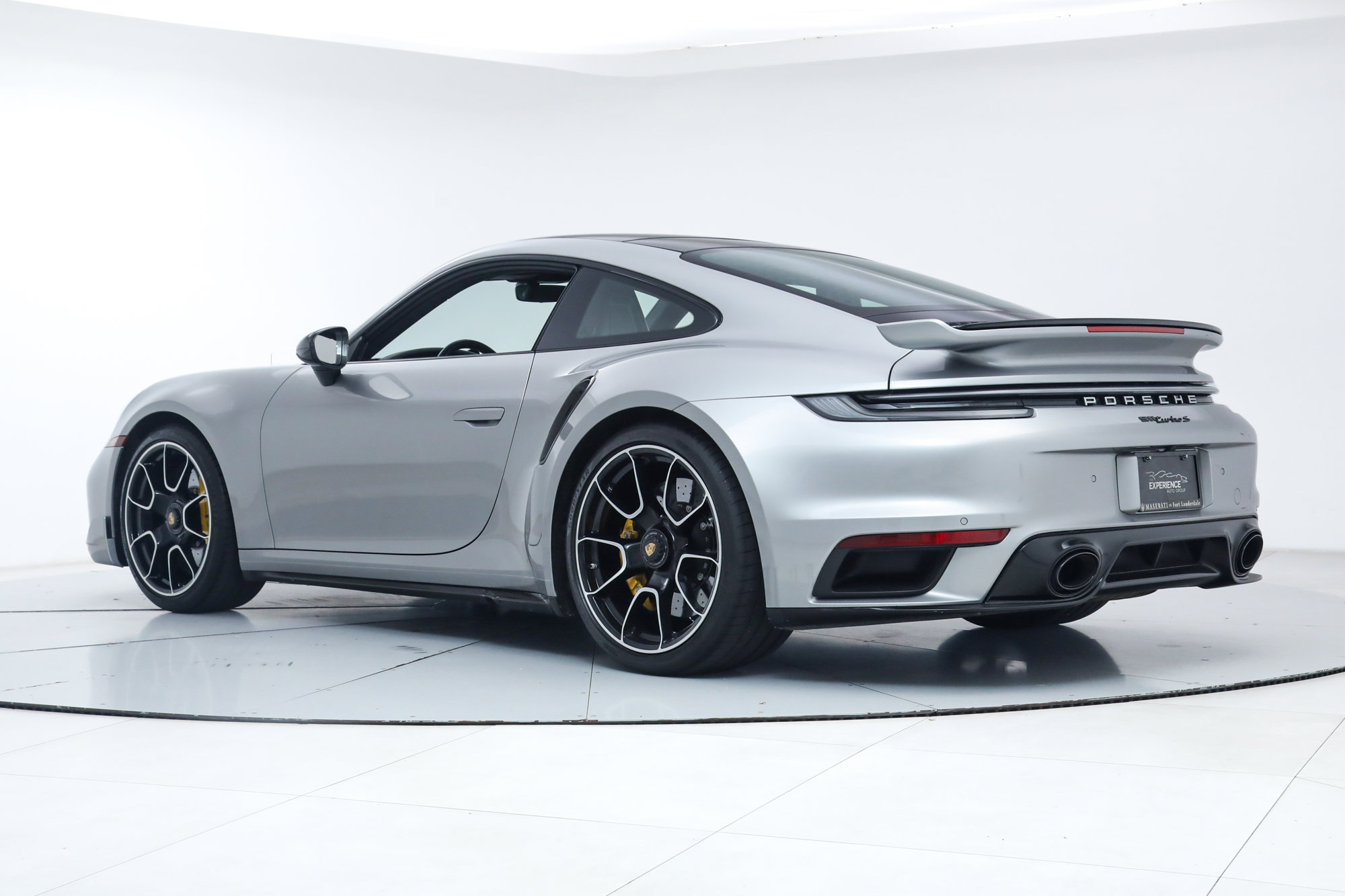 Used 2024 Porsche 911 Turbo S AWD/4WD image 3