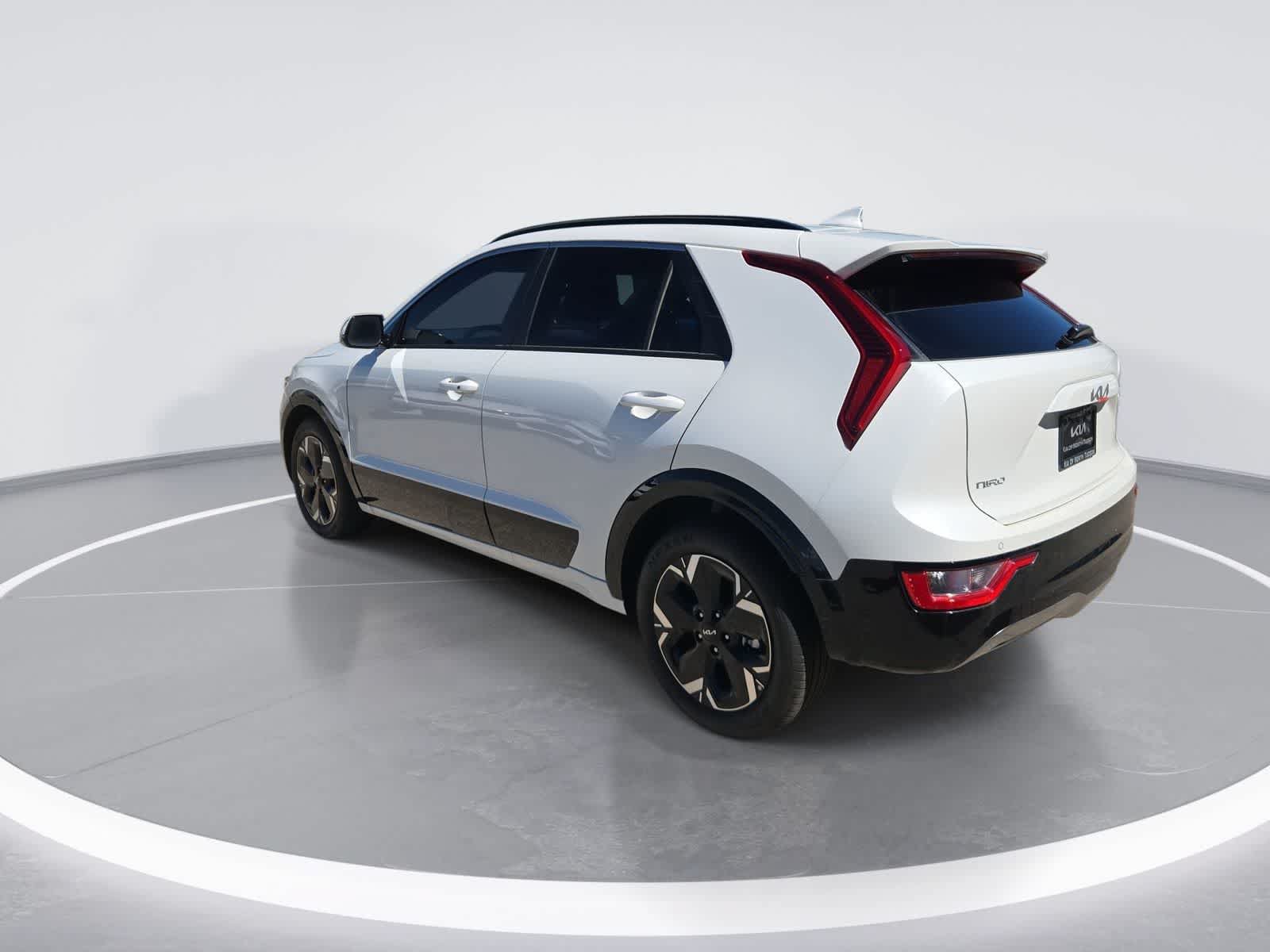 New 2026 Kia Niro Wind FWD image 6