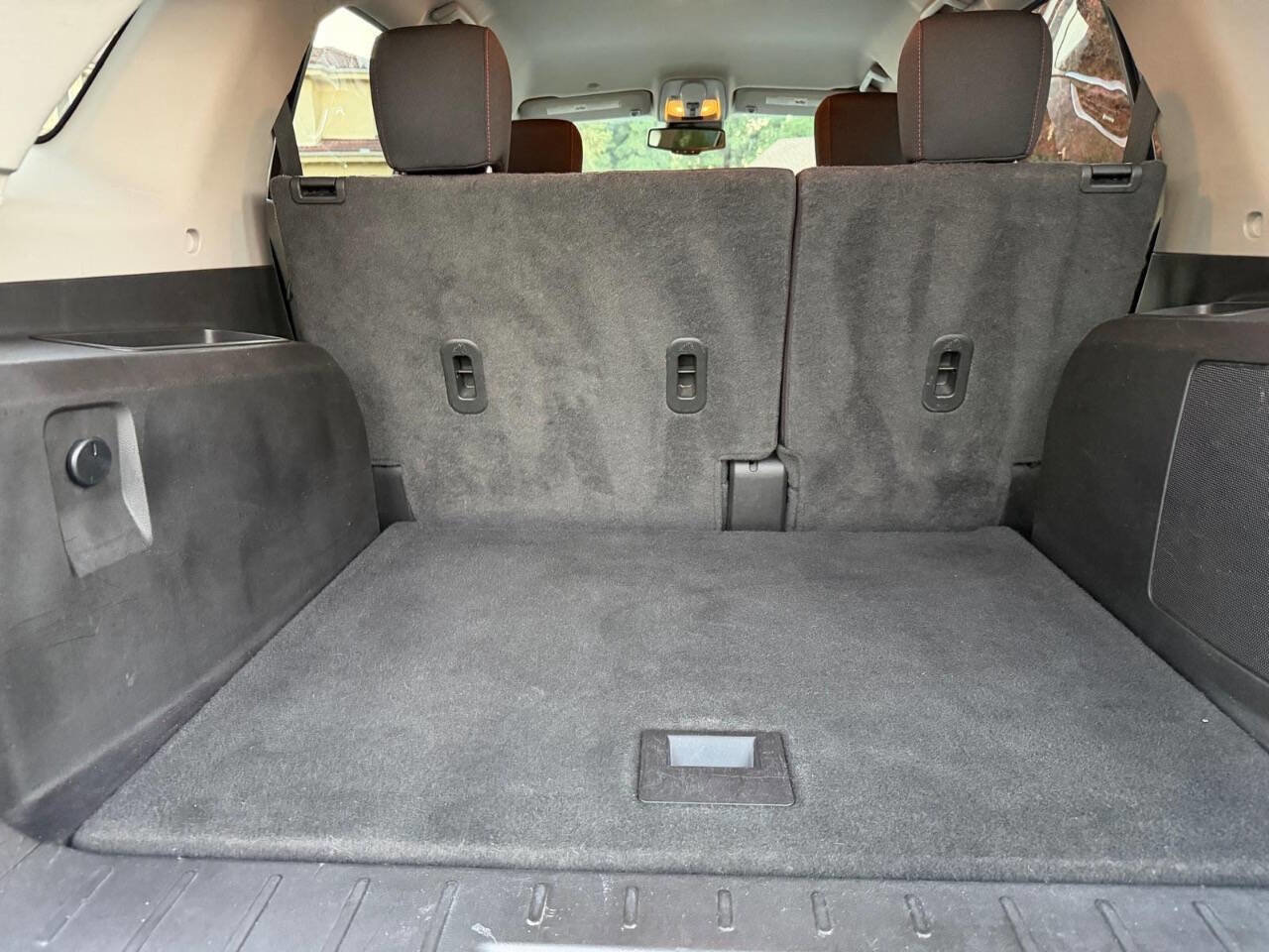 Used 2015 GMC Terrain SLE image 27