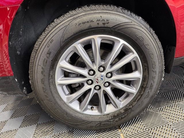 Used 2024 Buick Enclave Premium image 38