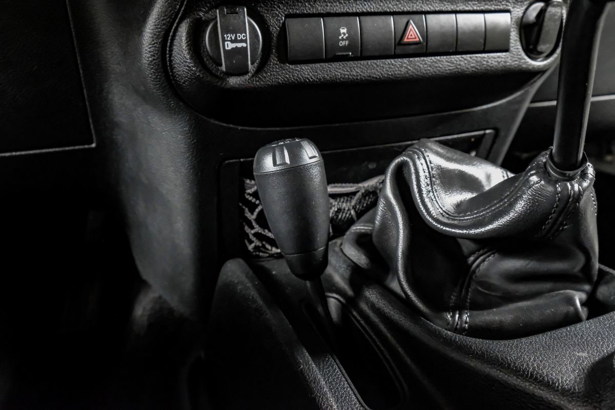 Used 2018 Jeep Wrangler Sport image 21