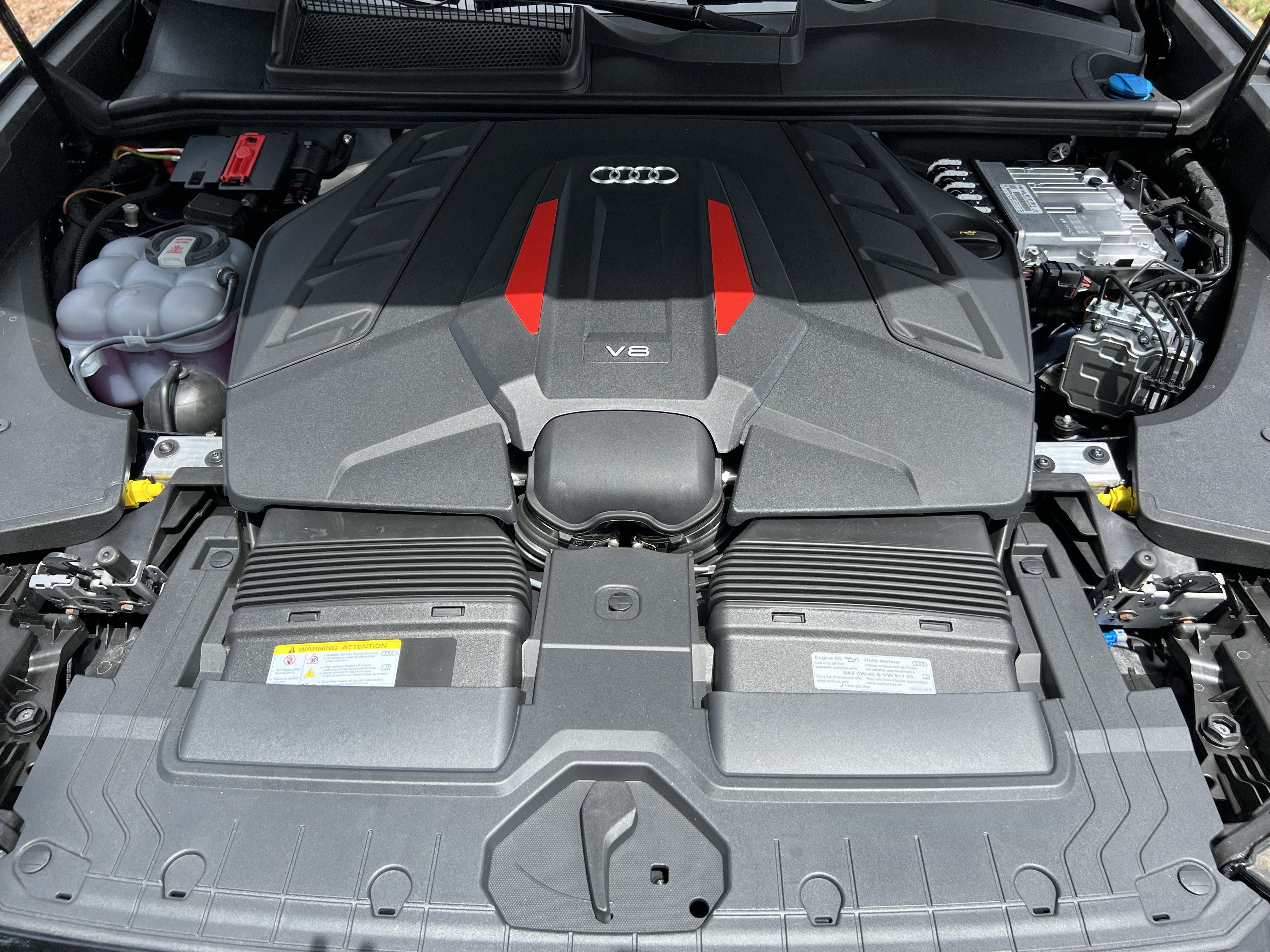 New 2026 Audi SQ8 Prestige AWD/4WD image 36
