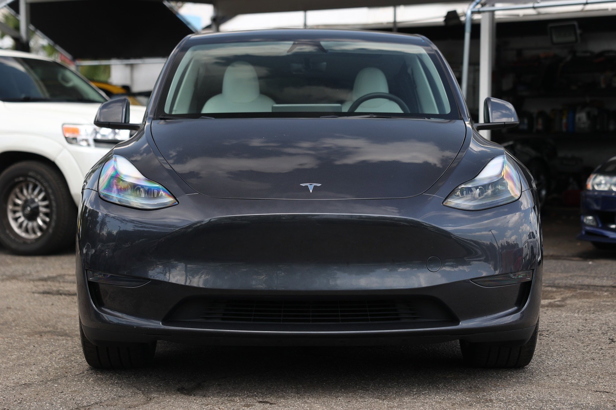 Used 2024 Tesla Model Y Long Range AWD/4WD image 21