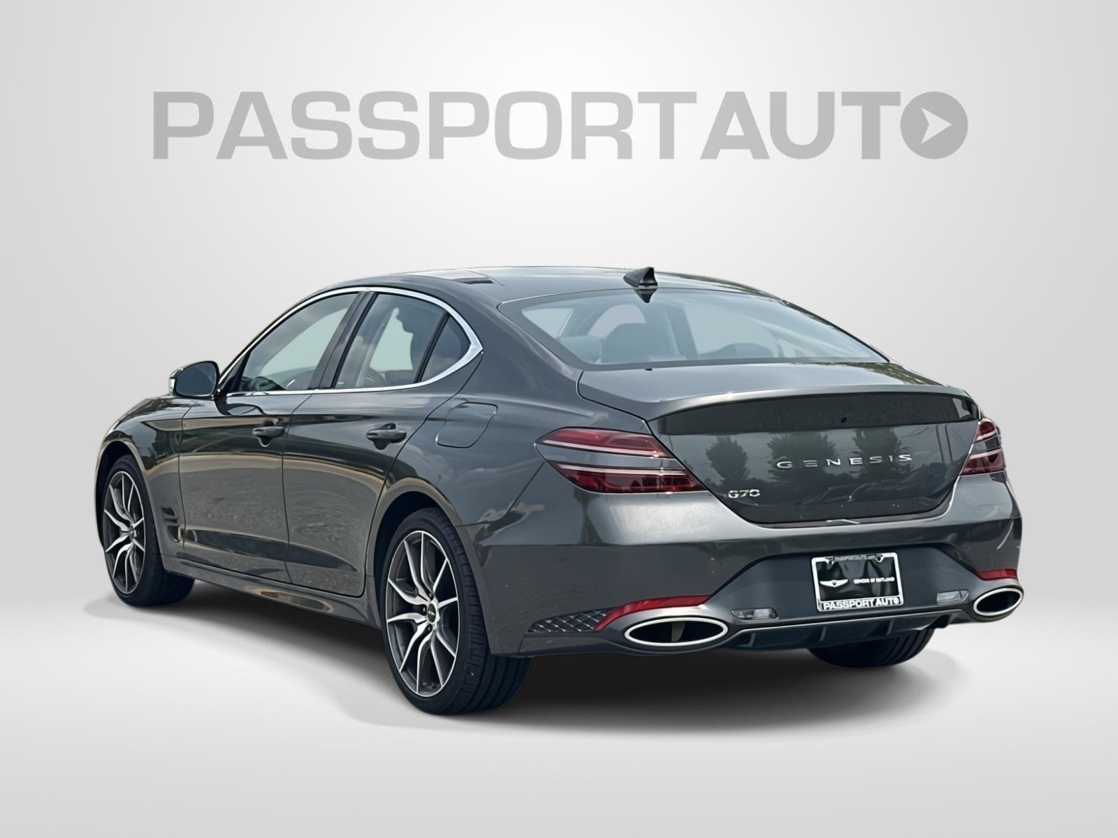 Used 2026 Genesis G70 2.5T RWD image 2