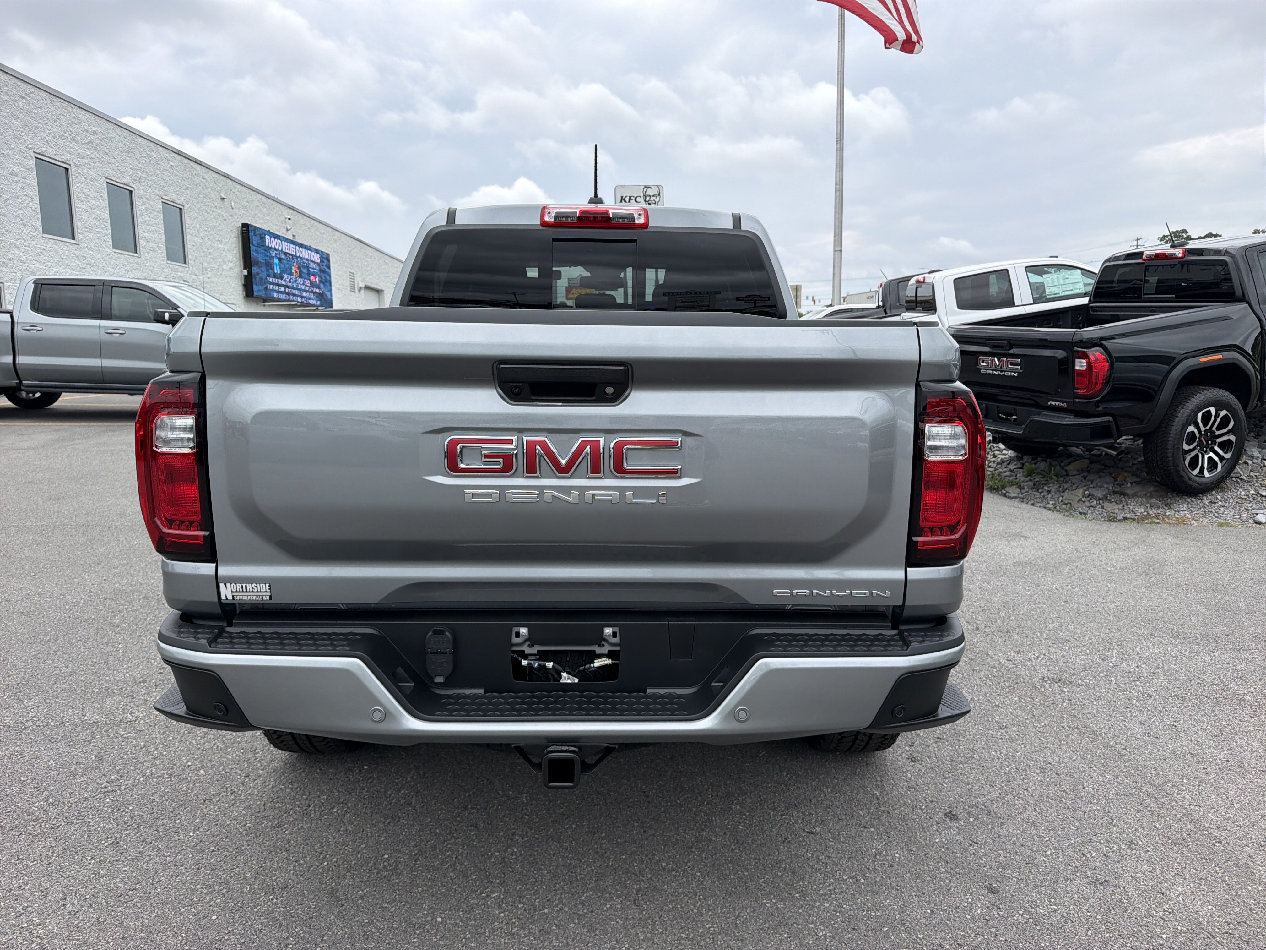 New 2026 GMC Canyon Denali AWD/4WD image 8