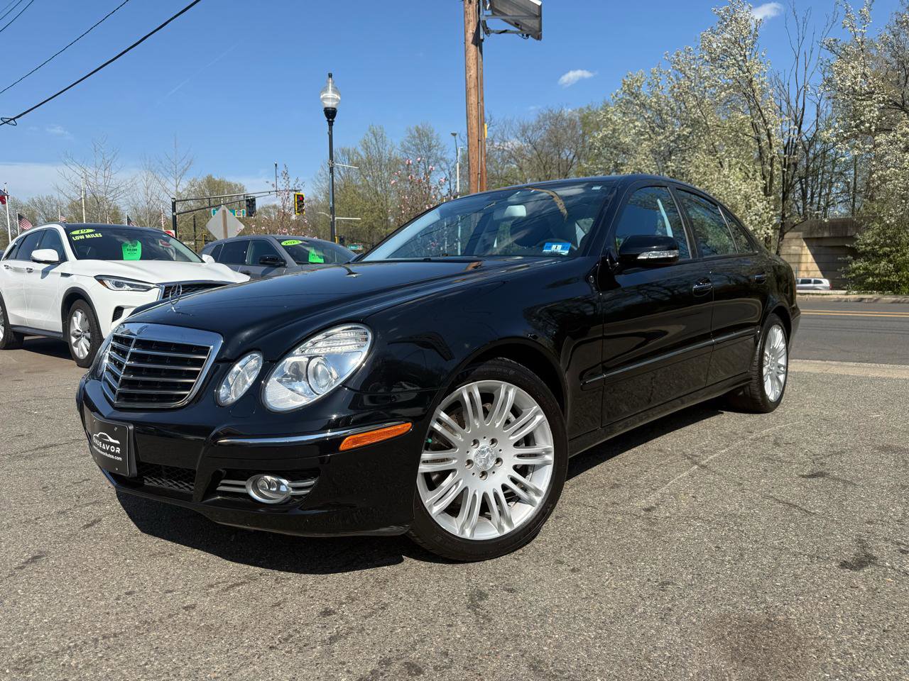 Used 2008 Mercedes-Benz E 350 4MATIC Sedan image 3