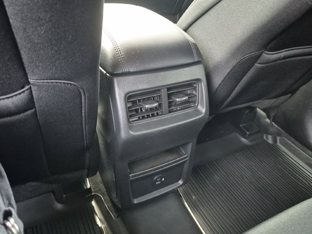 Used 2022 Ford Edge SE w/ Black Appearance Package AWD/4WD image 31