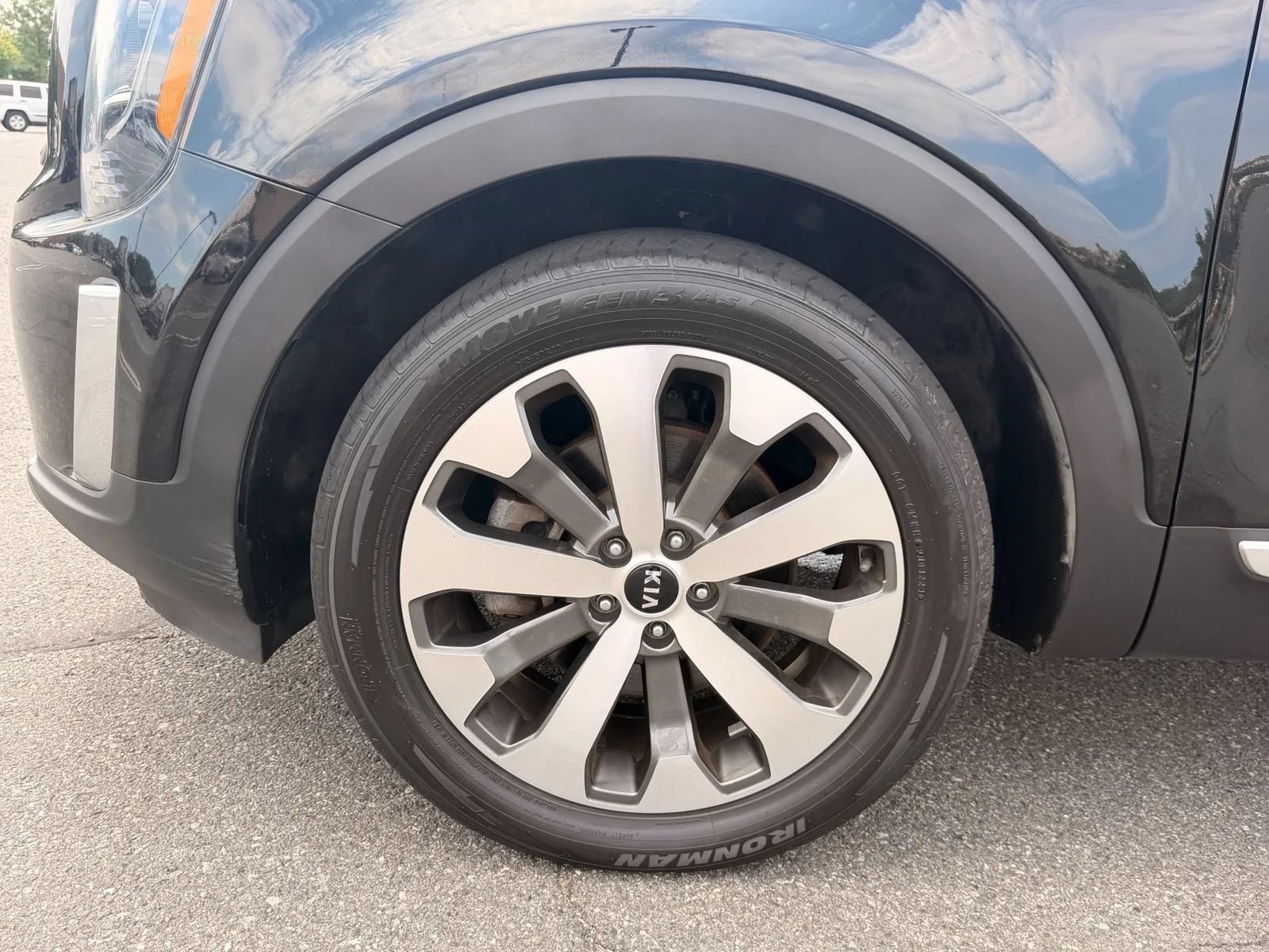 Used 2021 Kia Telluride S AWD/4WD image 52
