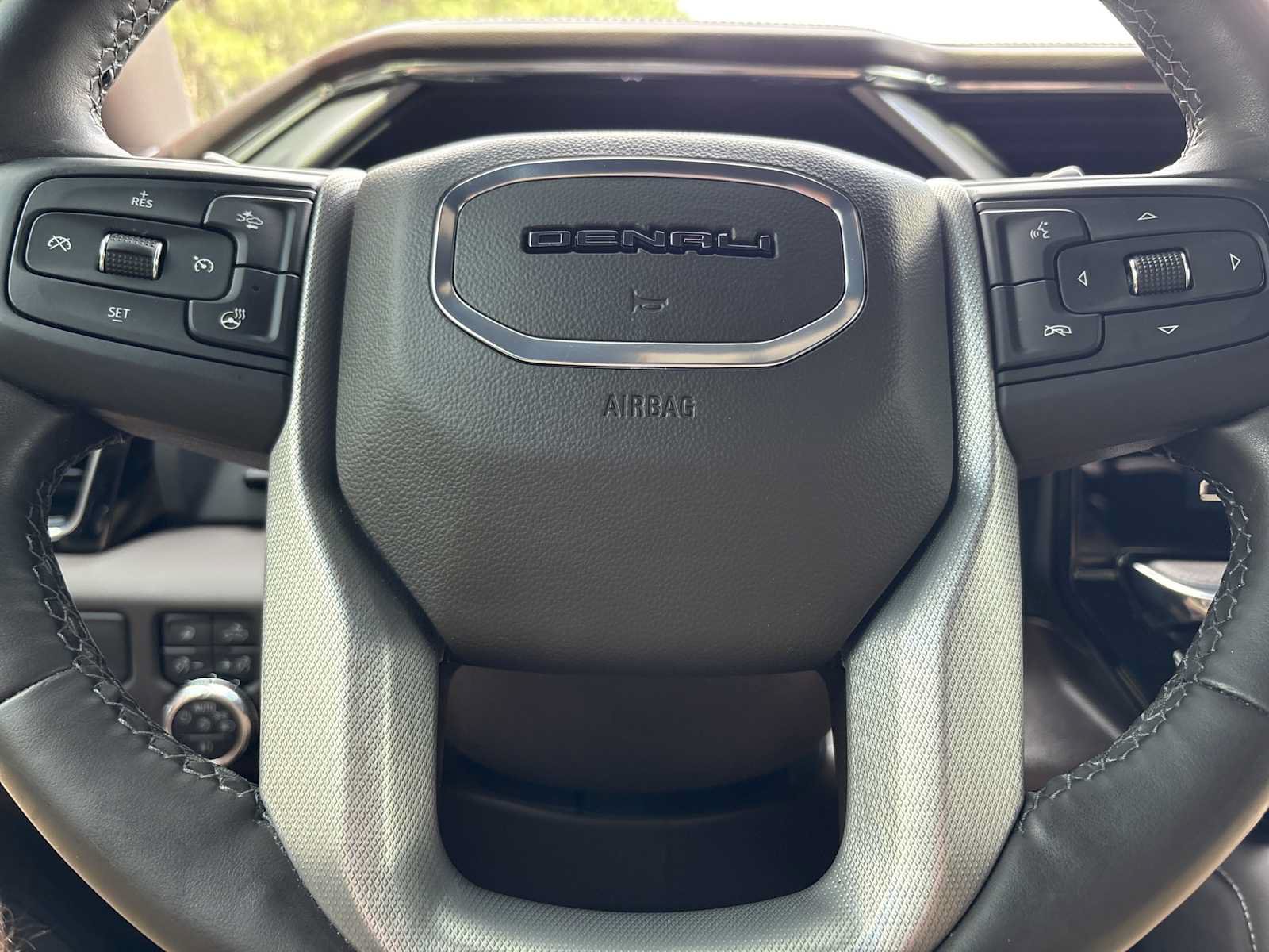 Used 2024 GMC Sierra 1500 Denali w/ Denali Reserve Package RWD image 12