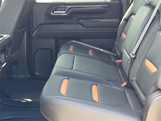 Used 2024 GMC Sierra 2500 AT4 w/ AT4 Premium Plus Package image 19