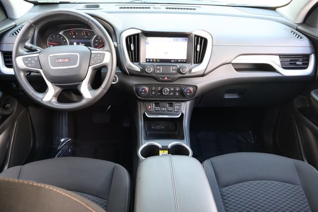 Used 2020 GMC Terrain SLE w/ Driver Convenience Package FWD image 16