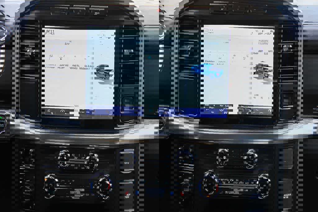 Used 2022 Ford F150 Lariat w/ Equipment Group 501A Mid AWD/4WD image 12