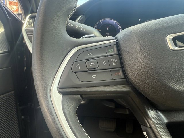 Certified 2024 Jeep Grand Cherokee L Laredo image 14