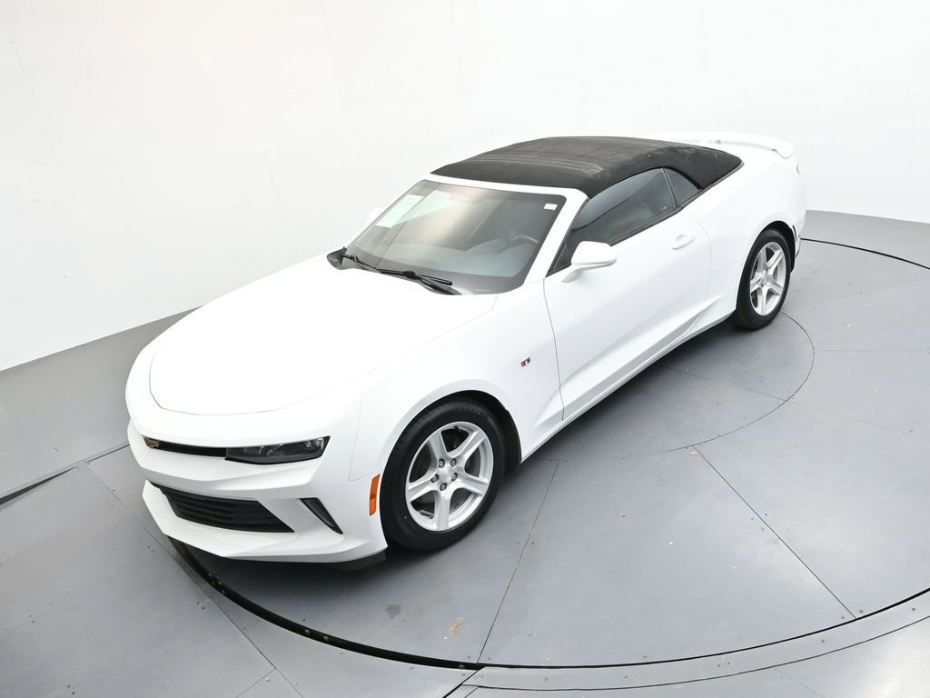 Used 2017 Chevrolet Camaro LT image 22