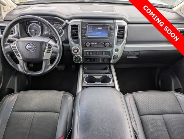 Used 2017 Nissan Titan PRO-4X AWD/4WD image 11