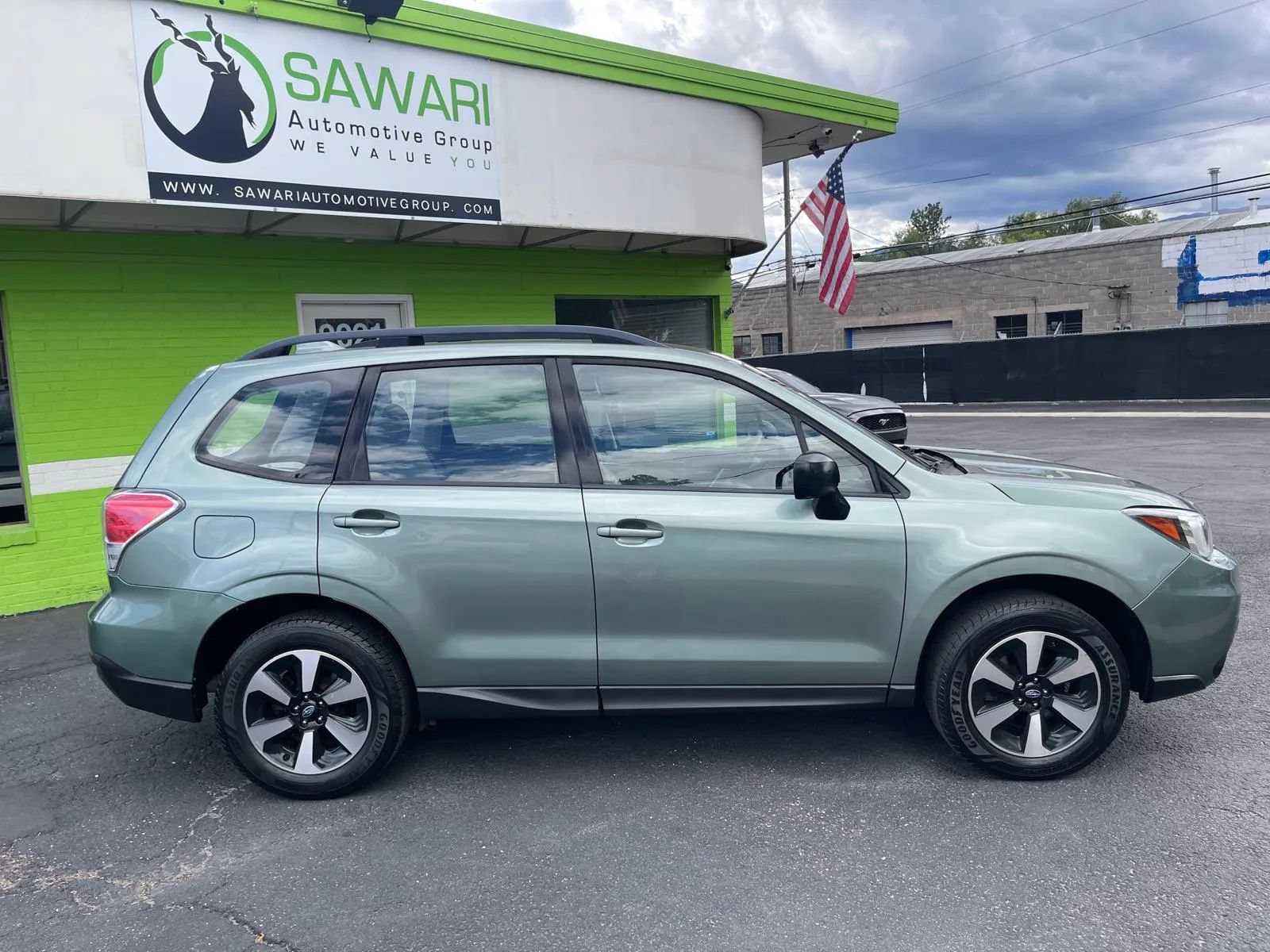 Used 2017 Subaru Forester 2.5i w/ Alloy Wheel Package AWD/4WD image 9