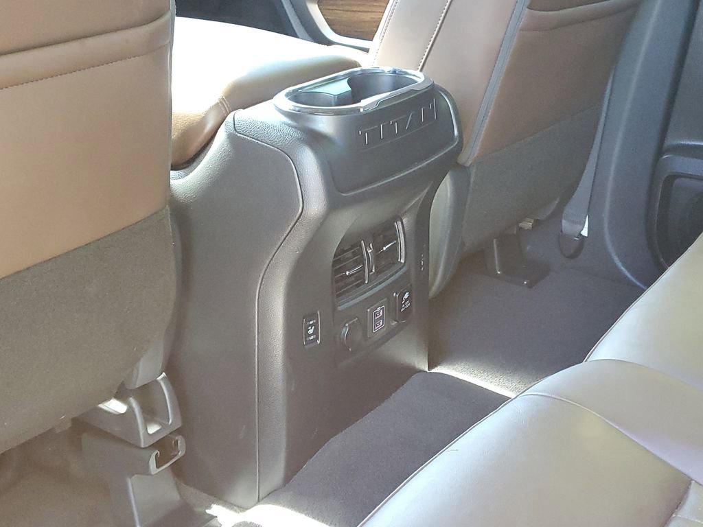 Used 2022 Nissan Titan Platinum Reserve w/ Moonroof Package AWD/4WD image 26