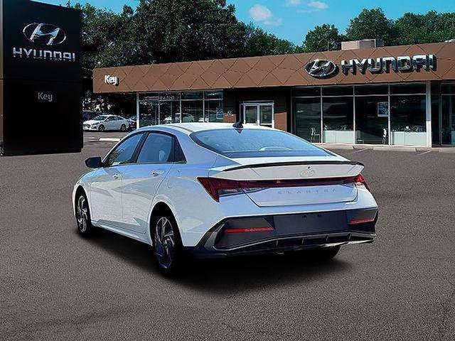 New 2026 Hyundai Elantra SEL Sport Premium FWD image 7