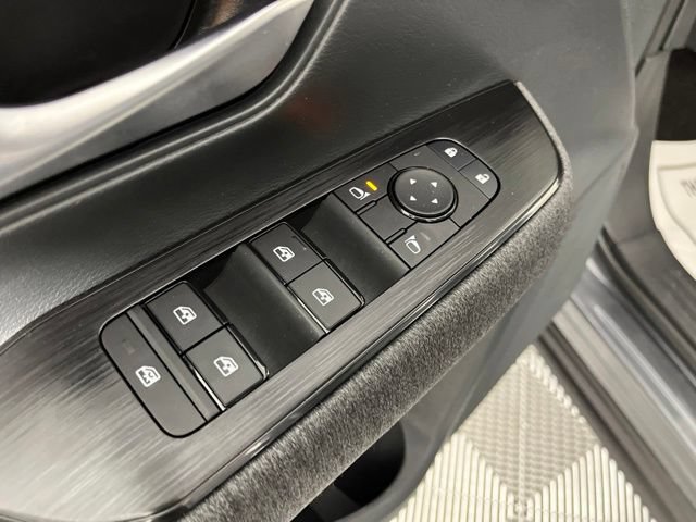 Used 2026 Nissan Kicks SV FWD image 33