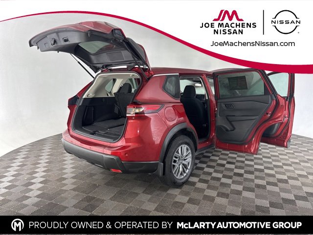 Certified 2025 Nissan Rogue S image 15
