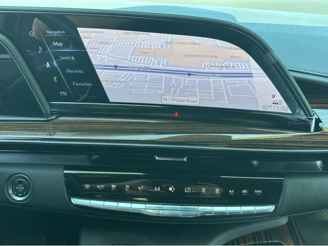 Certified 2024 Cadillac Escalade Premium Luxury w/ Performance Package AWD/4WD image 28