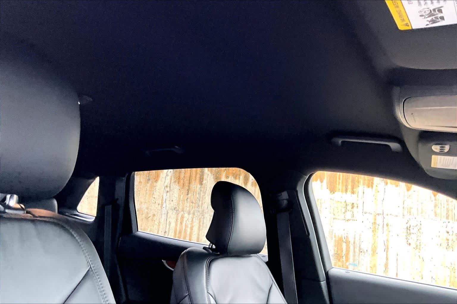 Used 2016 Lincoln MKX Select w/ Select Plus Package FWD image 14