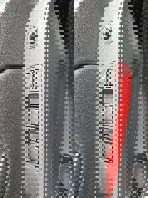 New 2026 Nissan Frontier PRO-4X w/ Pro-4x Convenience Package image 18