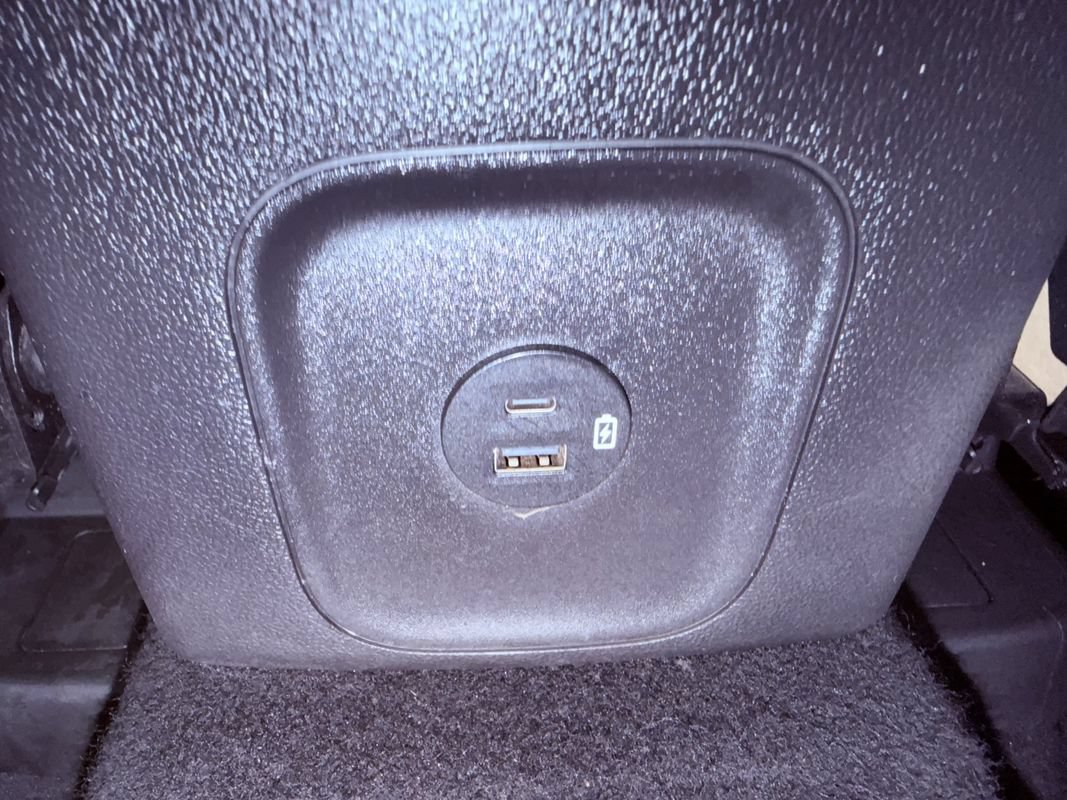 Used 2022 Ford Escape SEL w/ Technology Package AWD/4WD image 38