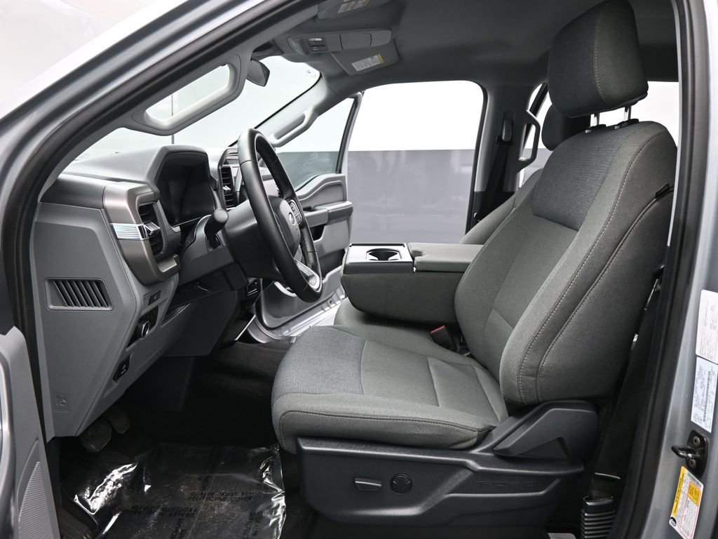 Certified 2025 Ford F150 XLT w/ Equipment Group 301A Standard image 10