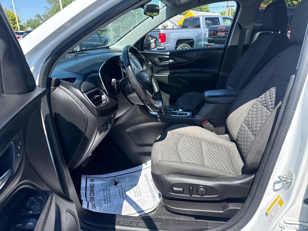 Used 2019 Chevrolet Equinox LT FWD image 27