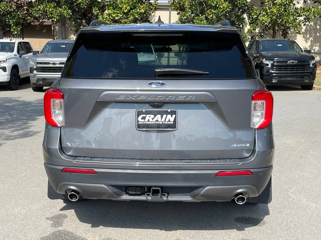 Used 2022 Ford Explorer XLT w/ Equipment Group 202A AWD/4WD image 6